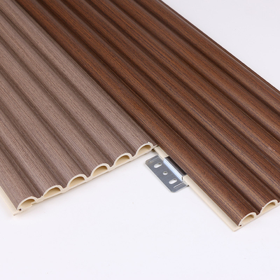 Kualitas 15mm Dekorasi Interior Panel dinding PVC Kayu Plastik Arc Board Pabrik