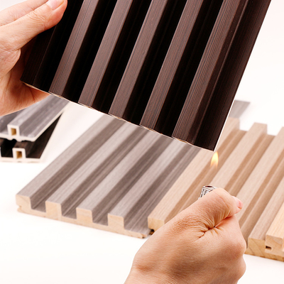 Kualitas Papan Decking Komposit Kayu PVC dengan alur 8mm Pabrik