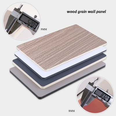 Kualitas Papan Dinding PVC Dekoratif 1220mm Tahan Air dan Anti Jamur dengan Pola Kayu Datar Pabrik