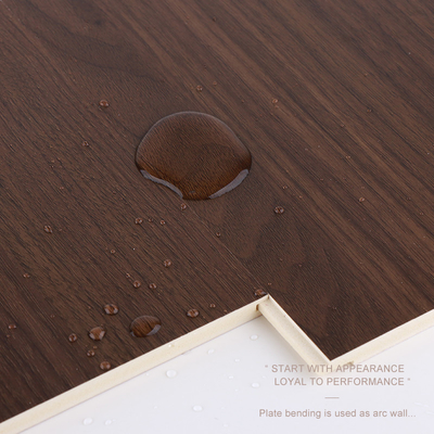 Kualitas Panel Dinding Veneer Kayu Berlubang WPC Dalam Ruangan Kantor Tahan Lembab Pabrik
