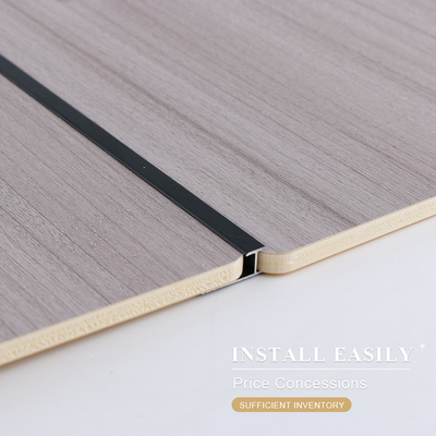 Kualitas Panel Dinding Veneer Kayu Arang Bambu Butiran Kayu Tahan Air Kustom Interior Pabrik